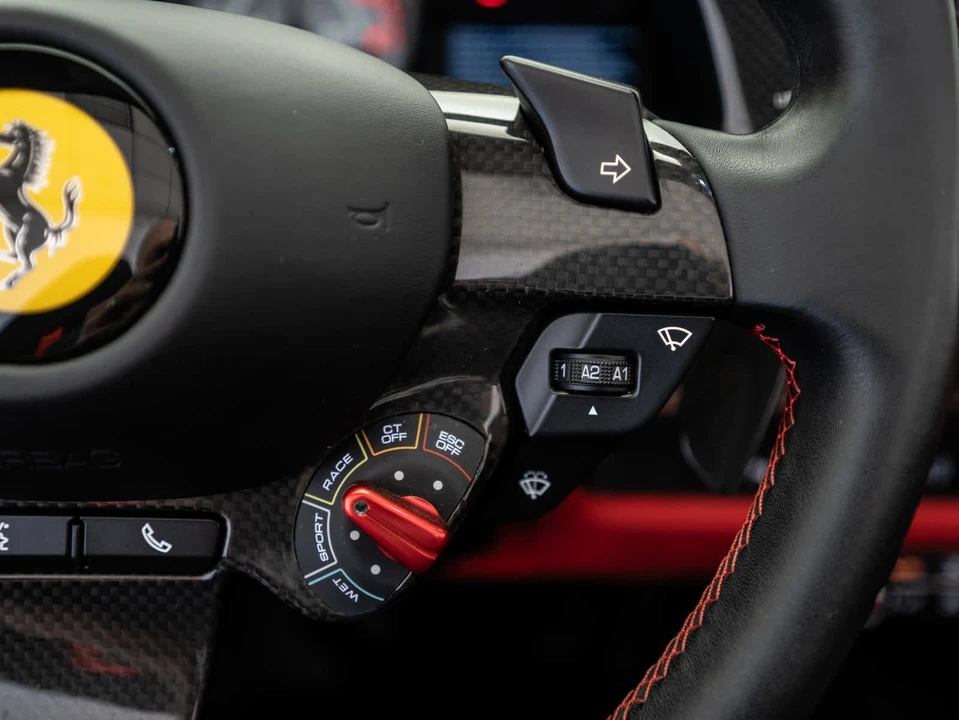 2022 Ferrari F8 Spider - Image 24 of 31