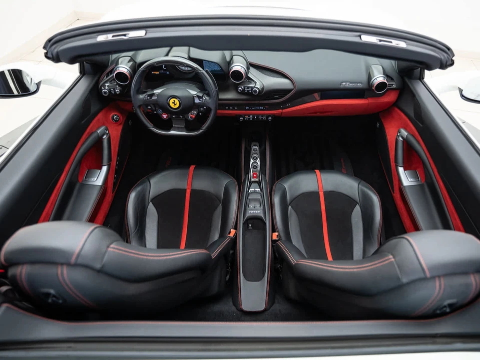 2022 Ferrari F8 Spider - Image 19 of 31
