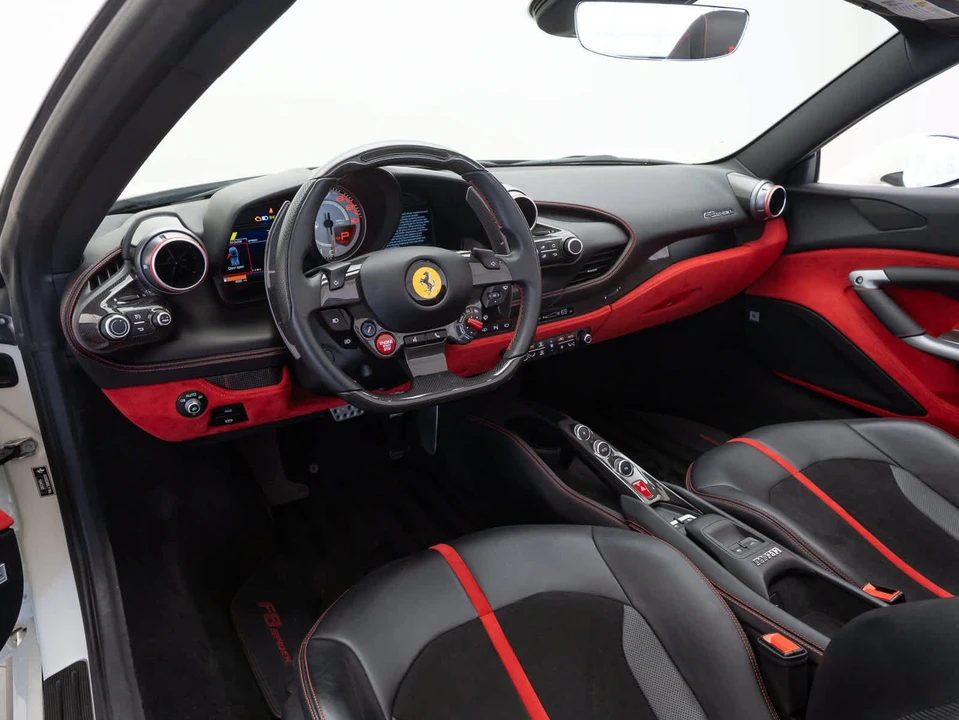 2022 Ferrari F8 Spider - Image 12 of 31