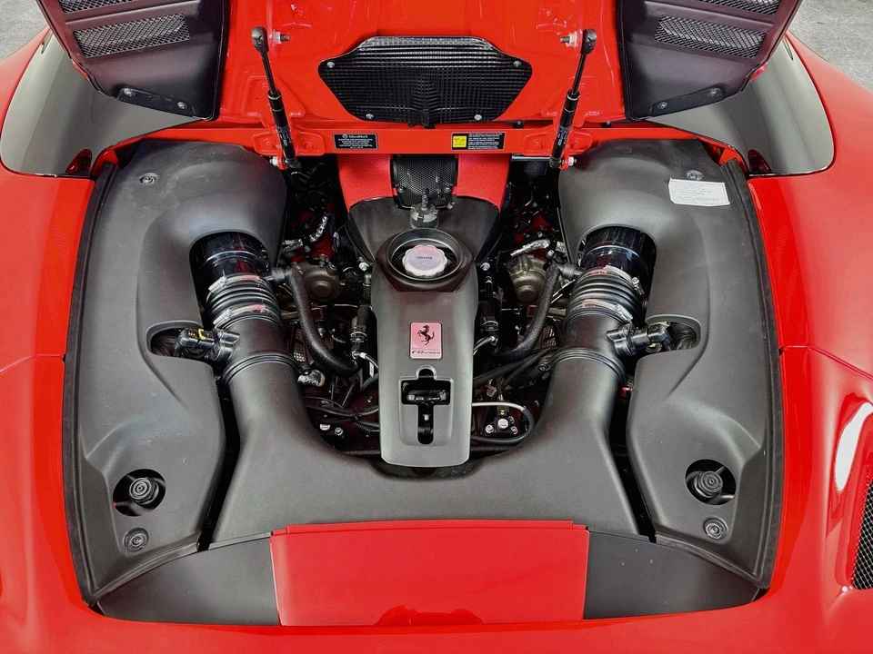 2022 Ferrari F8 Spider - Image 25 of 29