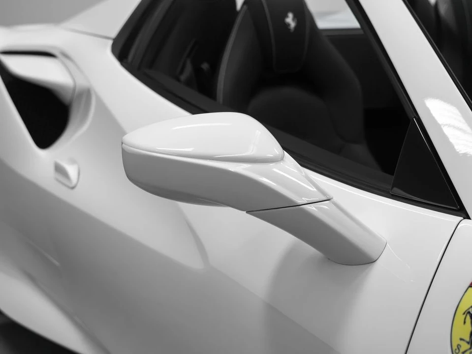 2022 Ferrari F8 Spider - Image 7 of 31