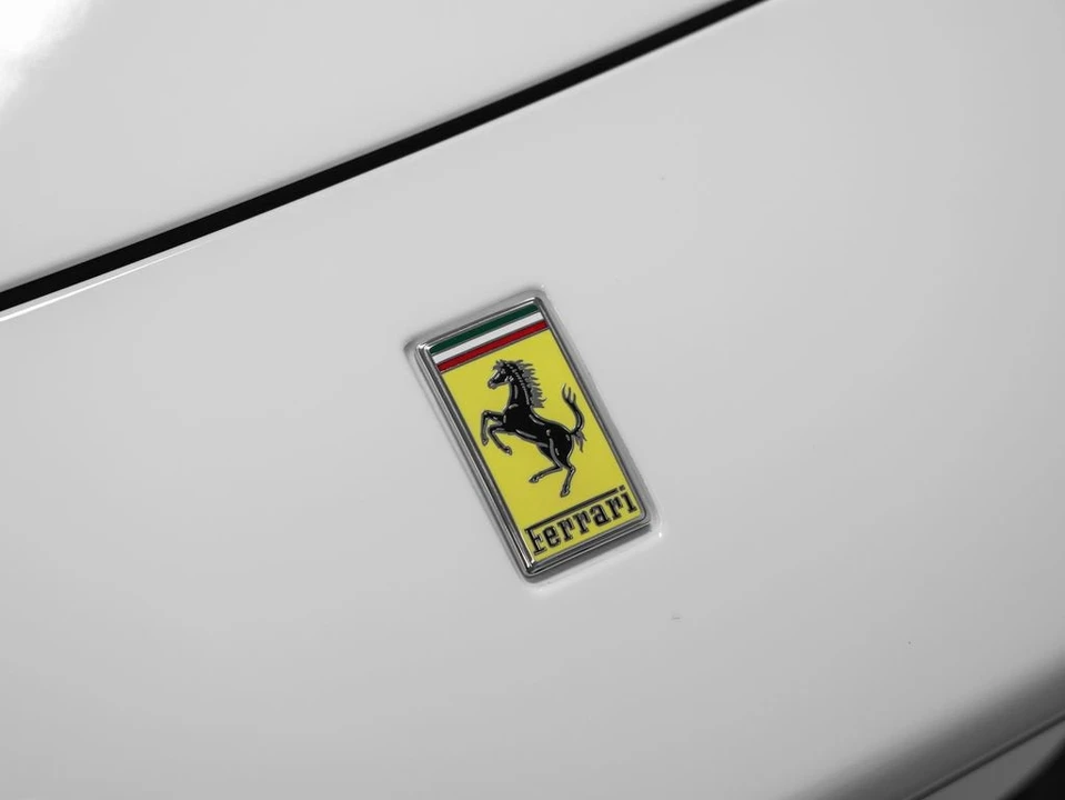 2022 Ferrari F8 Spider - Image 6 of 31