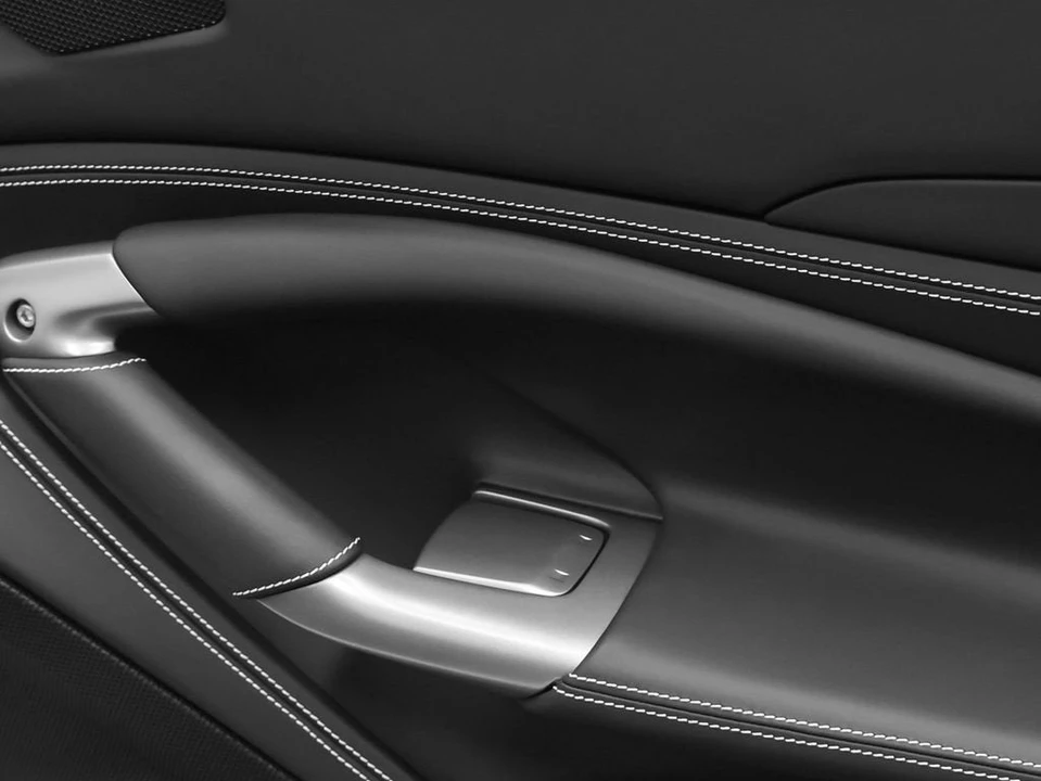 2022 Ferrari F8 Spider - Image 29 of 31