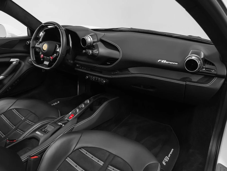 2022 Ferrari F8 Spider - Image 24 of 31