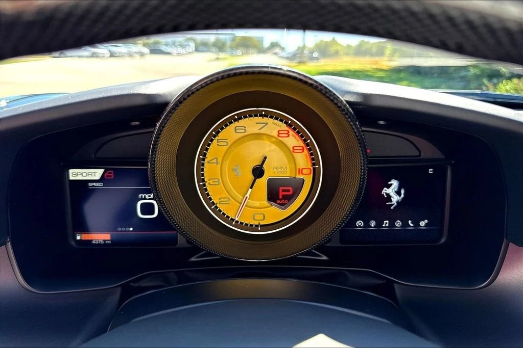 2022 Ferrari F8 Spider - Image 13 of 30