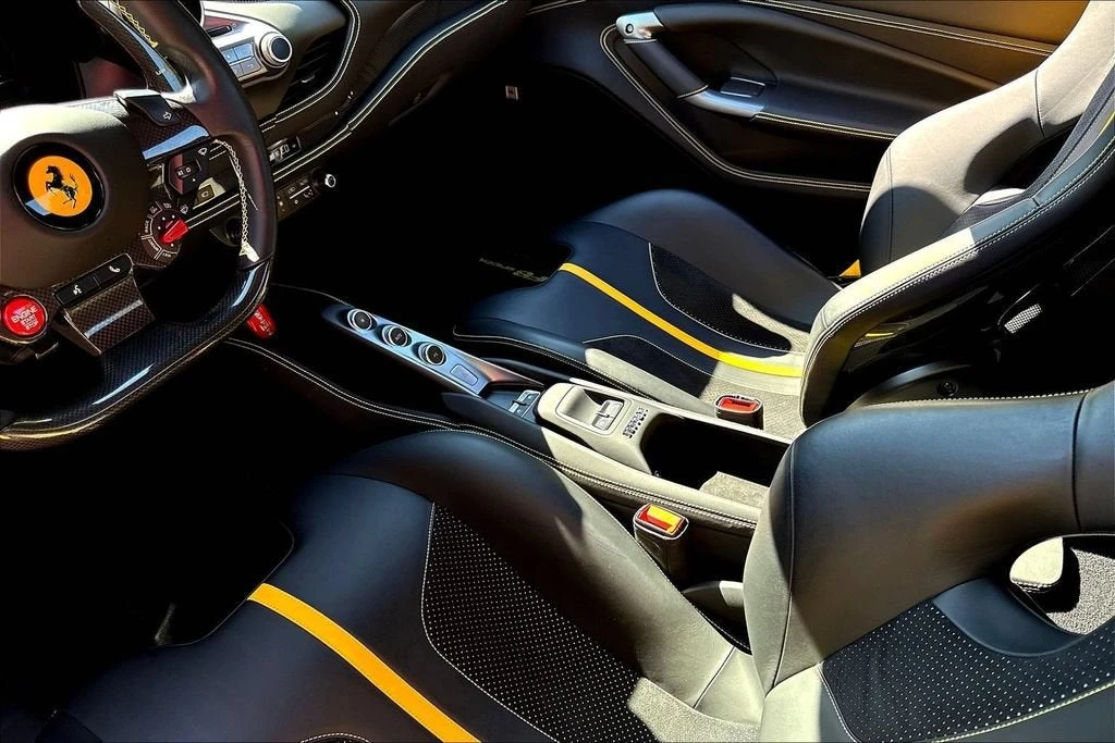 2022 Ferrari F8 Spider - Image 16 of 30
