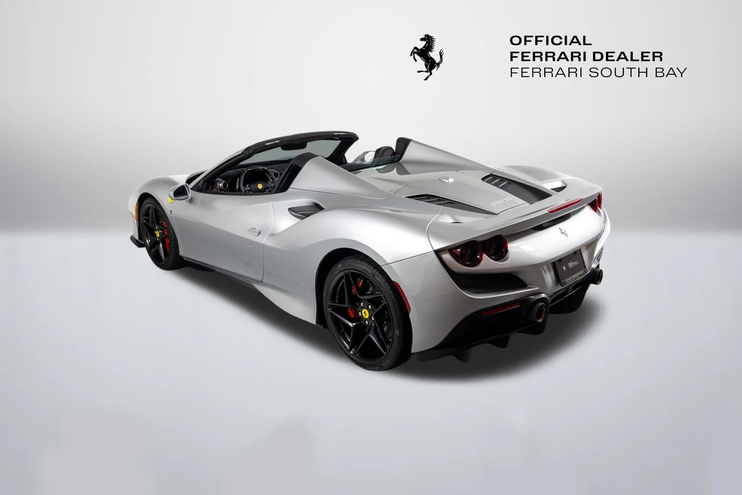 2022 Ferrari F8 Spider - Image 8 of 31