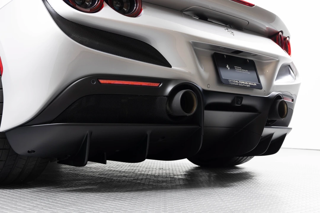 2022 Ferrari F8 Spider - Image 30 of 31