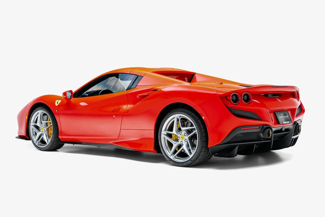 2022 Ferrari F8 Spider - Image 18 of 31
