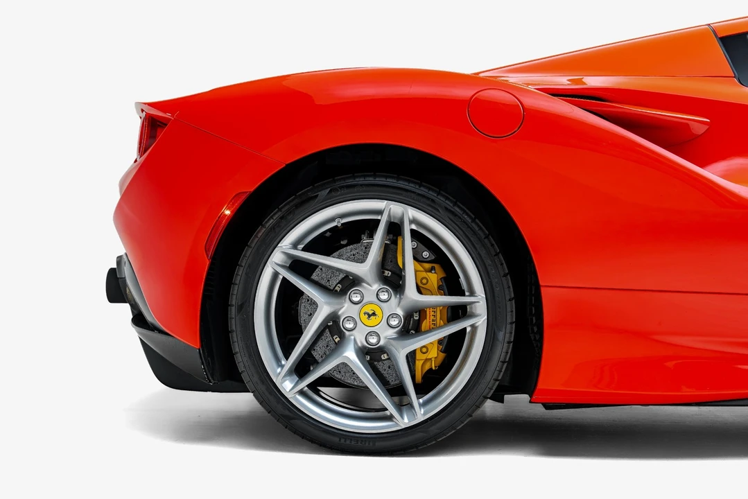 2022 Ferrari F8 Spider - Image 21 of 31