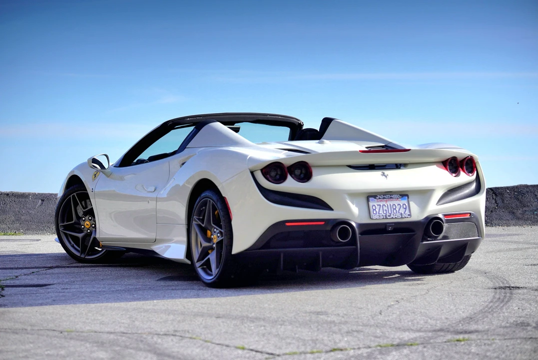 2022 Ferrari F8 Spider - Image 29 of 31