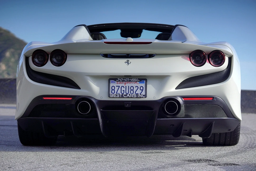 2022 Ferrari F8 Spider - Image 26 of 31