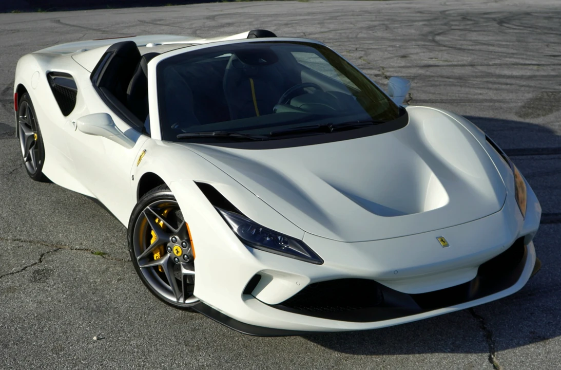 2022 Ferrari F8 Spider - Image 18 of 31