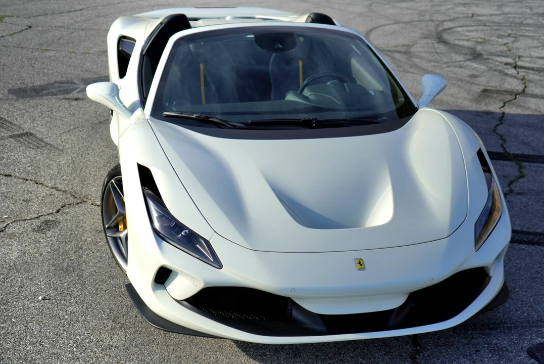 2022 Ferrari F8 Spider - Image 13 of 31