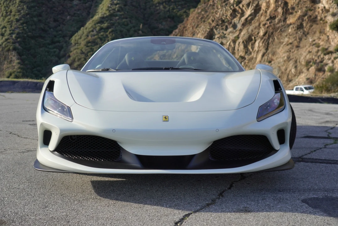 2022 Ferrari F8 Spider - Image 8 of 31