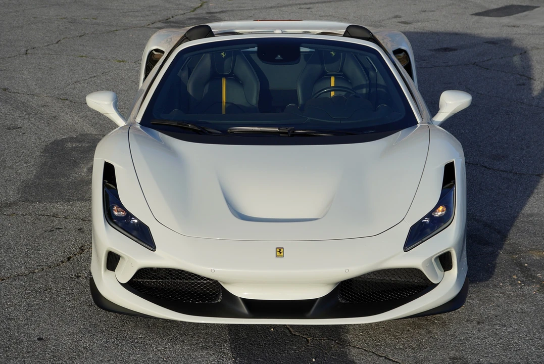 2022 Ferrari F8 Spider - Image 9 of 31