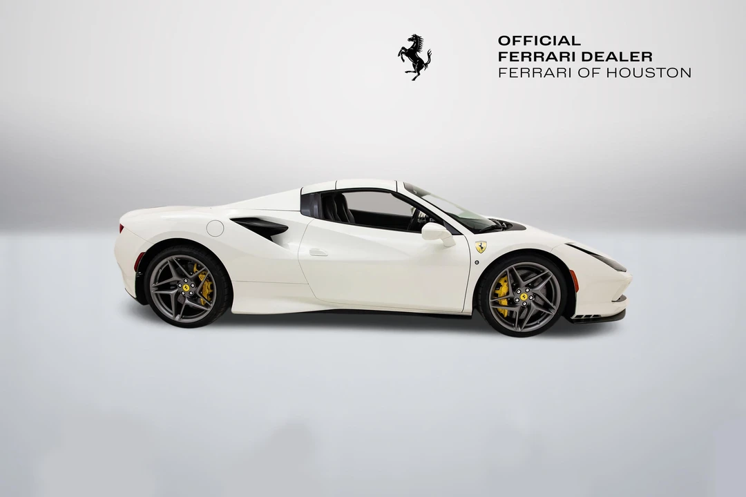 2022 Ferrari F8 Spider - Image 25 of 31