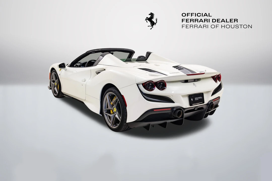2022 Ferrari F8 Spider - Image 2 of 31