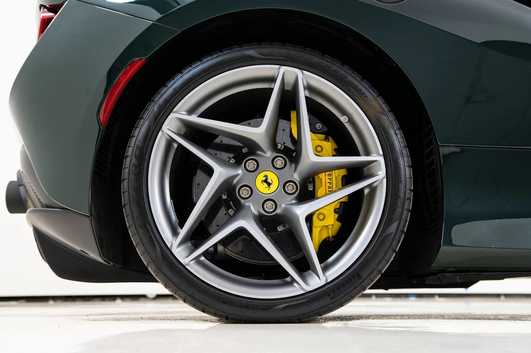 2022 Ferrari F8 Spider - Image 17 of 31