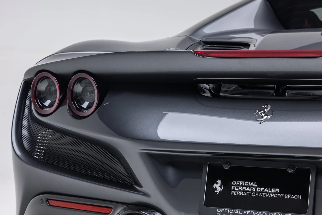 2022 Ferrari F8 Spider - Image 20 of 31