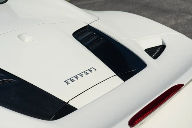 2022 Ferrari F8 Spider - Image 12 of 31