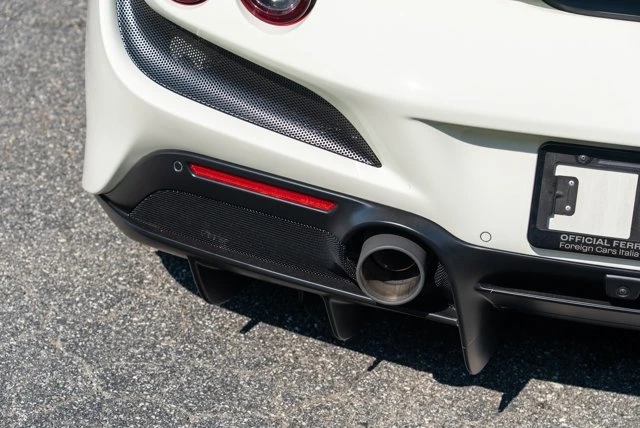 2022 Ferrari F8 Spider - Image 15 of 31
