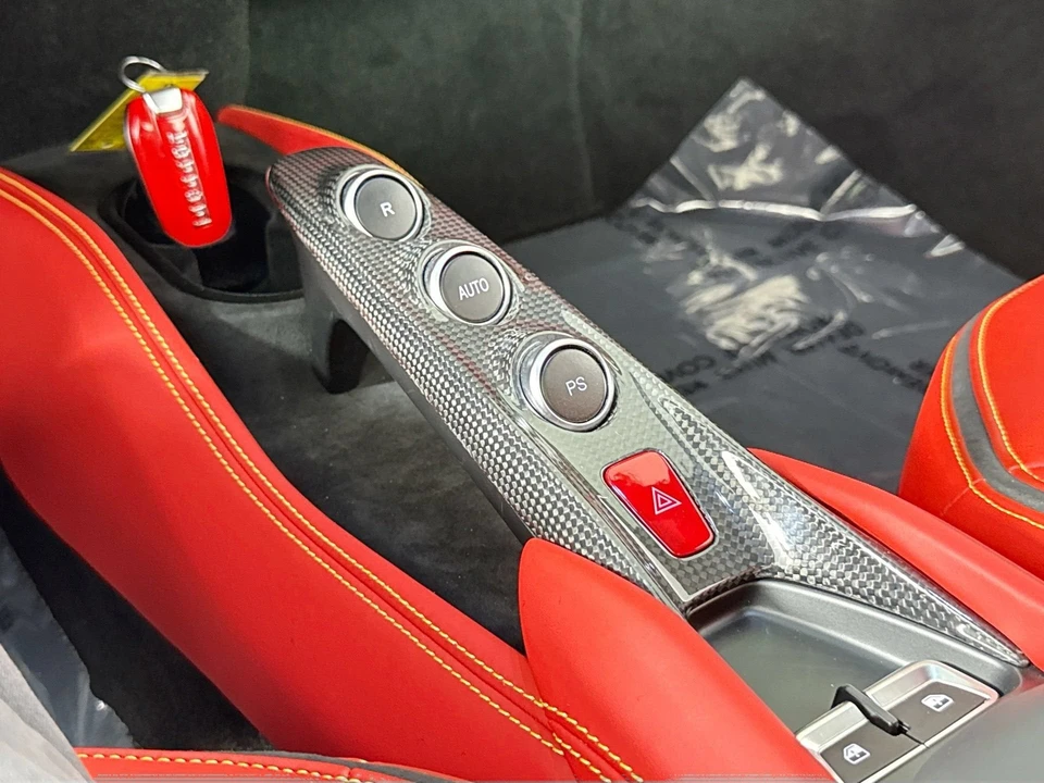 2022 Ferrari F8 Spider - Image 15 of 29