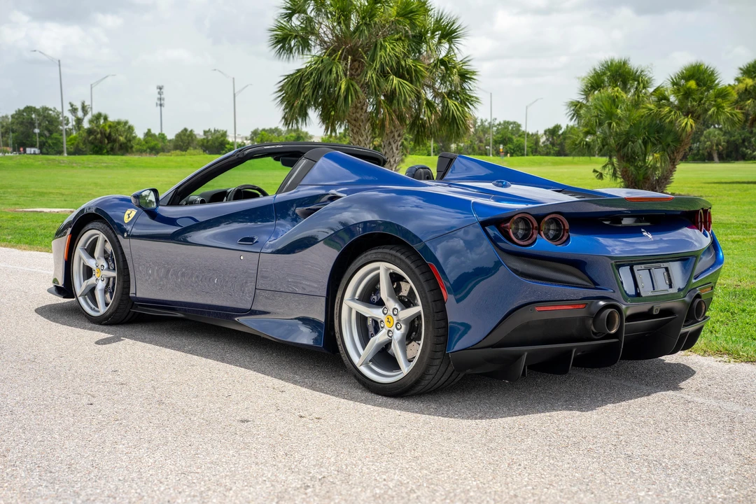 2022 Ferrari F8 Spider - Image 18 of 31