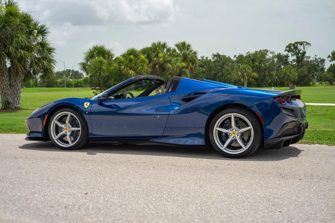 2022 Ferrari F8 Spider - Image 16 of 31