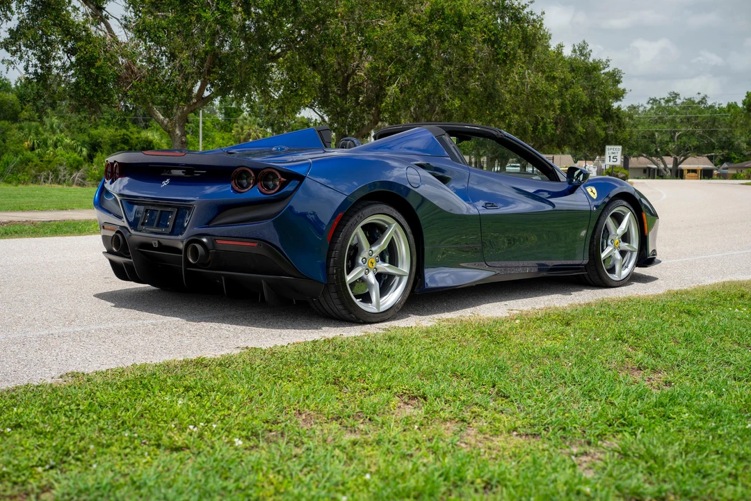 2022 Ferrari F8 Spider - Image 29 of 31