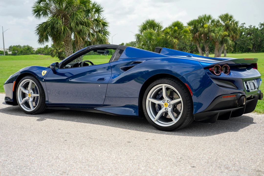 2022 Ferrari F8 Spider - Image 17 of 31