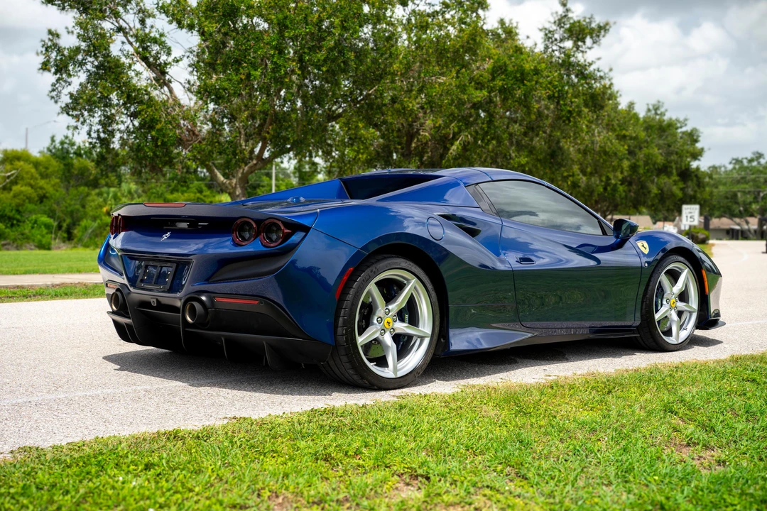 2022 Ferrari F8 Spider - Image 28 of 31