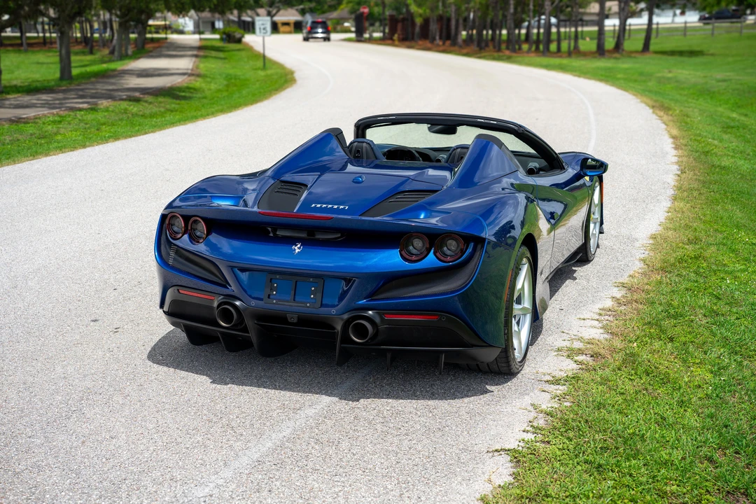 2022 Ferrari F8 Spider - Image 27 of 31