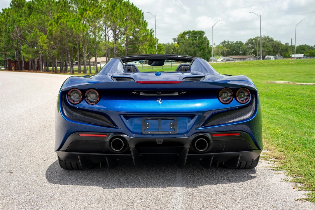2022 Ferrari F8 Spider - Image 23 of 31