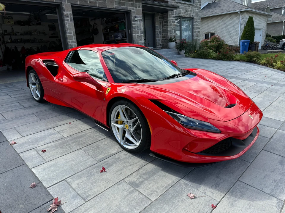 2022 Ferrari F8 Spider - Image 17 of 31