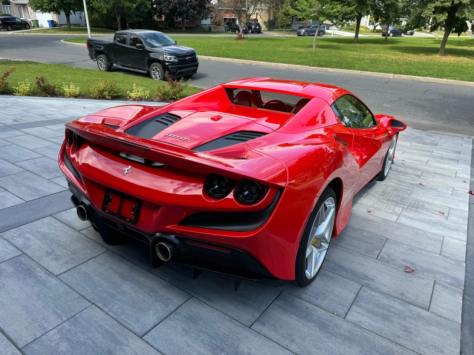 2022 Ferrari F8 Spider - Image 16 of 31
