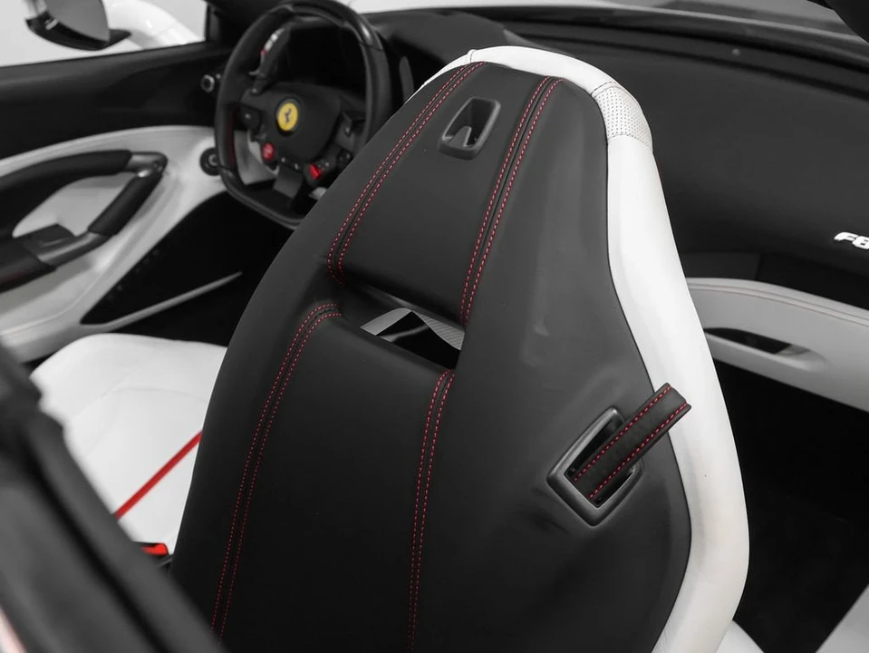 2022 Ferrari F8 Spider - Image 25 of 31
