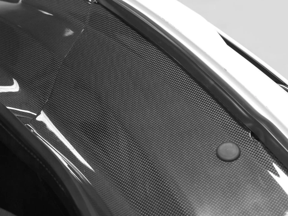 2022 Ferrari F8 Spider - Image 17 of 31