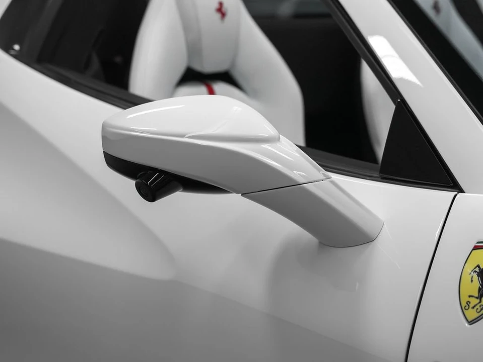 2022 Ferrari F8 Spider - Image 10 of 31