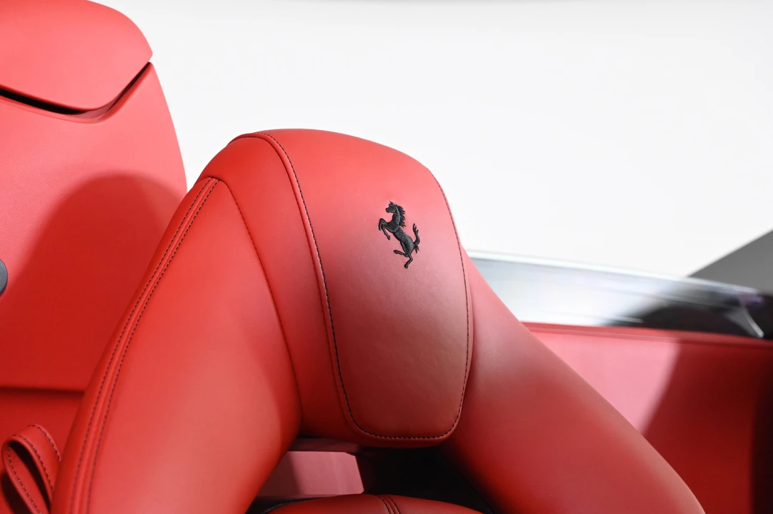 2022 Ferrari F8 Spider - Image 20 of 28