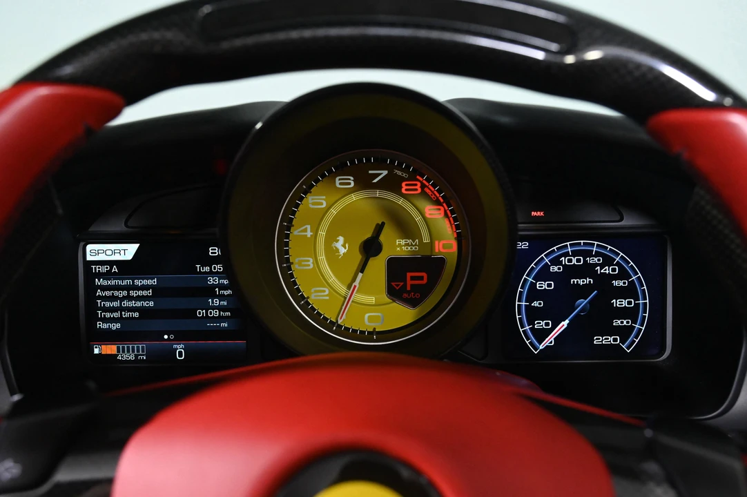 2022 Ferrari F8 Spider - Image 15 of 28