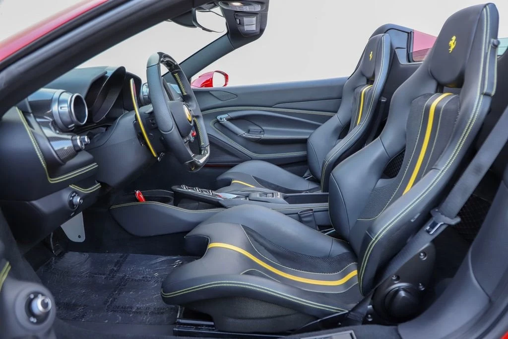 2022 Ferrari F8 Spider - Image 2 of 31