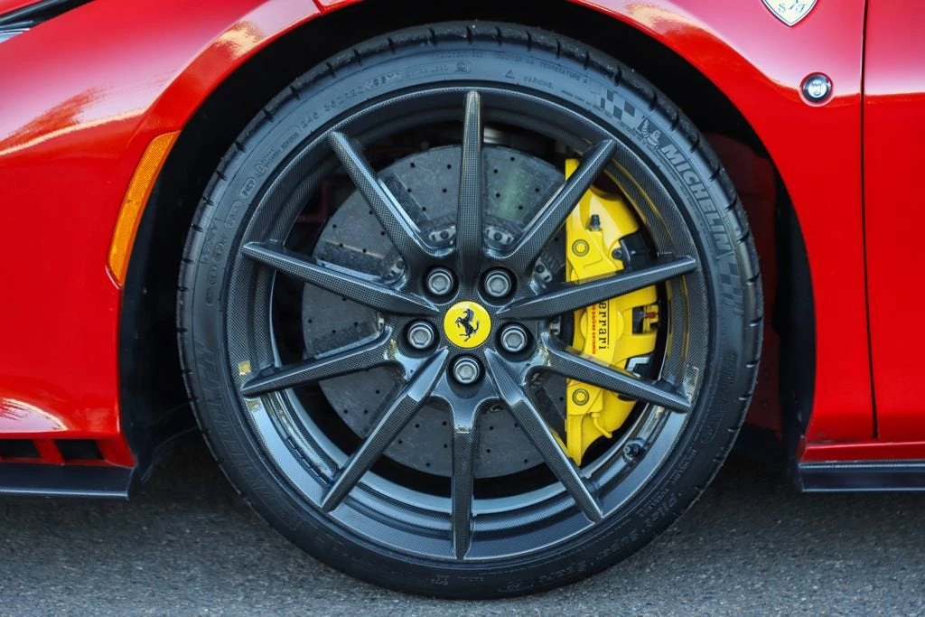 2022 Ferrari F8 Spider - Image 23 of 31
