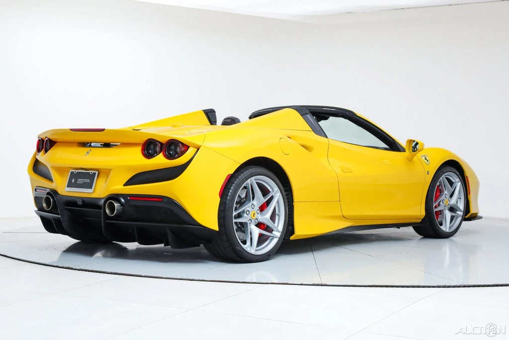 2022 Ferrari F8 Spider - Image 3 of 21