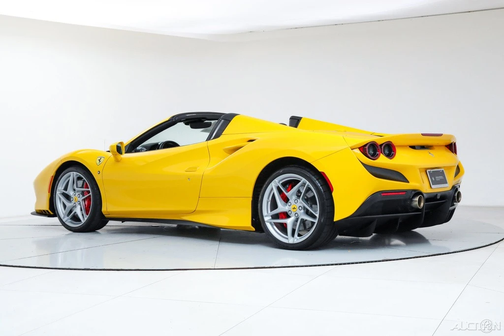 2022 Ferrari F8 Spider - Image 15 of 21