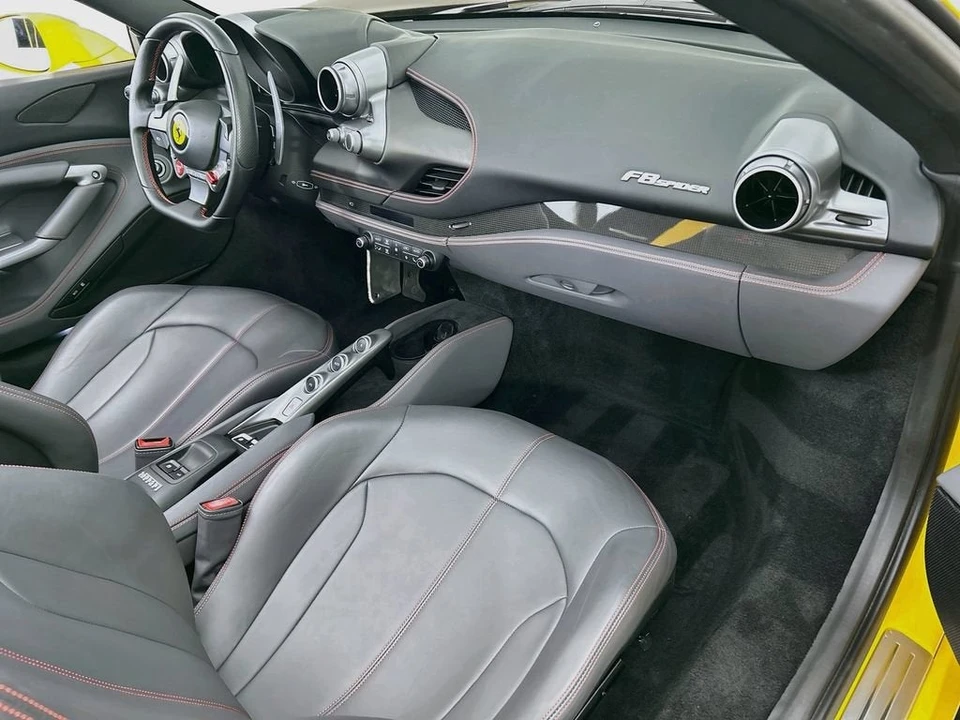 2022 Ferrari F8 Spider - Image 24 of 31