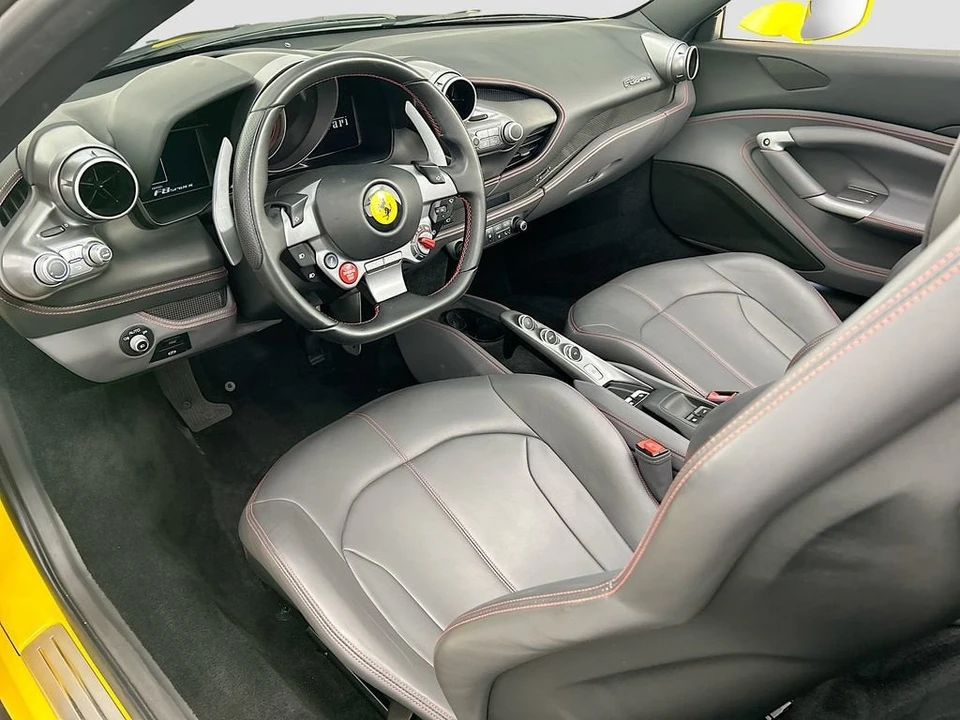 2022 Ferrari F8 Spider - Image 17 of 31