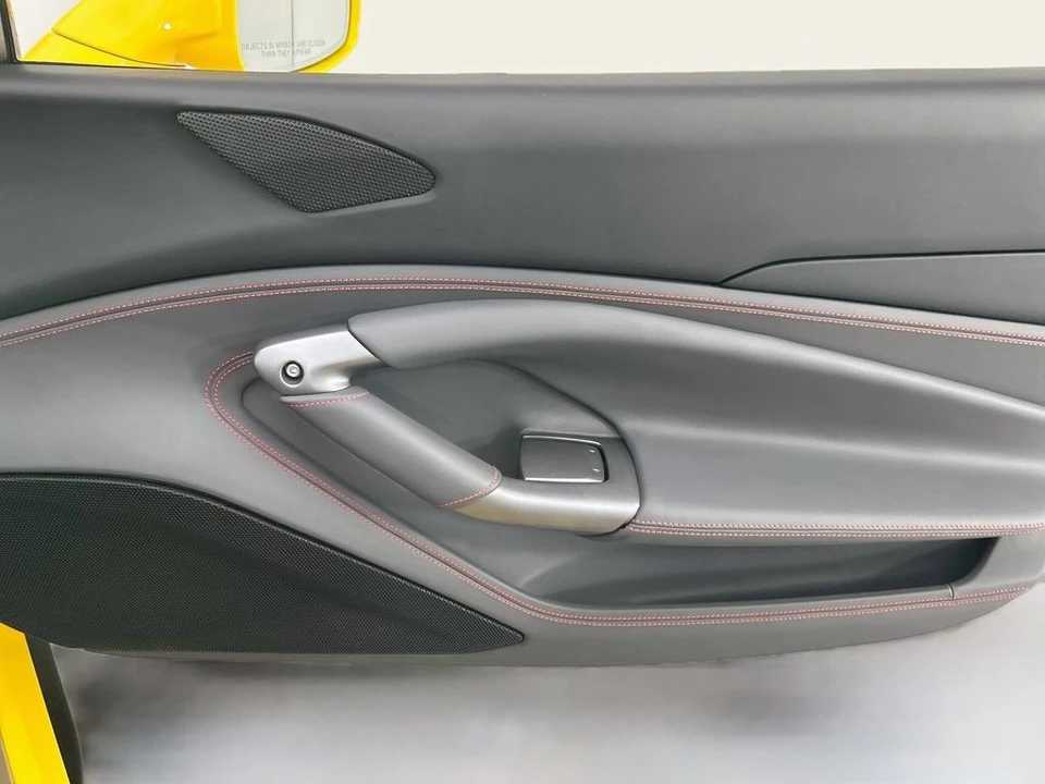 2022 Ferrari F8 Spider - Image 29 of 31