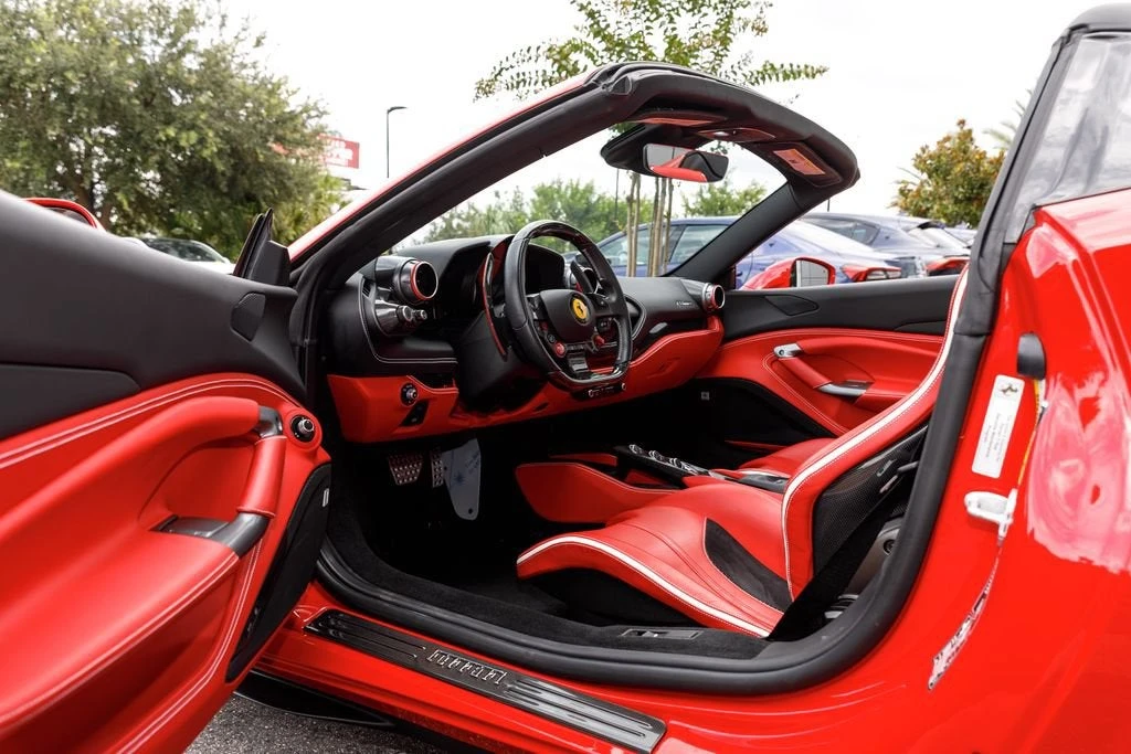 2022 Ferrari F8 Spider - Image 26 of 31