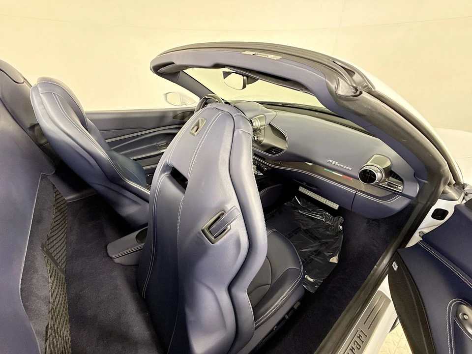 2022 Ferrari F8 Spider - Image 22 of 29
